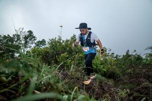 BIB: 605
                            <button type="button" onclick="openModal(24828122)" class="btn btn-primary btn-sm float-right btn-popup" data-toggle="modal" data-target=".modal-high-quality">
                        <i class="fas fa-shopping-cart"></i> Add to Cart
                    </button>
                                            <button type="button" onclick="isThisMe(24828122, true)" class="btn btn-success btn-sm float-right btn-popup btn-isme hidden" data-toggle="tooltip" data-placement="bottom" title="นี่คือรูปของคุณใช่ไหม คลิกที่นี่เพื่อเอาเข้าอัลบั้ม">
                        <i class="fas fa-plus"></i> Add to album
                    </button>
                    <button type="button" onclick="isThisMe(24828122, false)" class="btn btn-warning btn-sm float-right btn-popup btn-isnotme hidden">
                        <i class="fas fa-ban"></i> Remove from album
                    </button>