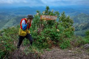 BIB: 
                            <button type="button" onclick="openModal(24708578)" class="btn btn-primary btn-sm float-right btn-popup" data-toggle="modal" data-target=".modal-high-quality">
                        <i class="fas fa-shopping-cart"></i> Add to Cart
                    </button>
                                            <button type="button" onclick="isThisMe(24708578, true)" class="btn btn-success btn-sm float-right btn-popup btn-isme hidden" data-toggle="tooltip" data-placement="bottom" title="นี่คือรูปของคุณใช่ไหม คลิกที่นี่เพื่อเอาเข้าอัลบั้ม">
                        <i class="fas fa-plus"></i> Add to album
                    </button>
                    <button type="button" onclick="isThisMe(24708578, false)" class="btn btn-warning btn-sm float-right btn-popup btn-isnotme hidden">
                        <i class="fas fa-ban"></i> Remove from album
                    </button>