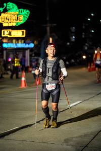 BIB: 136
                            <button type="button" onclick="openModal(24796977)" class="btn btn-primary btn-sm float-right btn-popup" data-toggle="modal" data-target=".modal-high-quality">
                        <i class="fas fa-shopping-cart"></i> Add to Cart
                    </button>
                                            <button type="button" onclick="isThisMe(24796977, true)" class="btn btn-success btn-sm float-right btn-popup btn-isme hidden" data-toggle="tooltip" data-placement="bottom" title="นี่คือรูปของคุณใช่ไหม คลิกที่นี่เพื่อเอาเข้าอัลบั้ม">
                        <i class="fas fa-plus"></i> Add to album
                    </button>
                    <button type="button" onclick="isThisMe(24796977, false)" class="btn btn-warning btn-sm float-right btn-popup btn-isnotme hidden">
                        <i class="fas fa-ban"></i> Remove from album
                    </button>