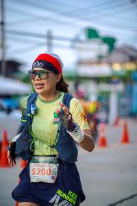 BIB: 5200
                            <button type="button" onclick="openModal(24795079)" class="btn btn-primary btn-sm float-right btn-popup" data-toggle="modal" data-target=".modal-high-quality">
                        <i class="fas fa-shopping-cart"></i> Add to Cart
                    </button>
                                            <button type="button" onclick="isThisMe(24795079, true)" class="btn btn-success btn-sm float-right btn-popup btn-isme hidden" data-toggle="tooltip" data-placement="bottom" title="นี่คือรูปของคุณใช่ไหม คลิกที่นี่เพื่อเอาเข้าอัลบั้ม">
                        <i class="fas fa-plus"></i> Add to album
                    </button>
                    <button type="button" onclick="isThisMe(24795079, false)" class="btn btn-warning btn-sm float-right btn-popup btn-isnotme hidden">
                        <i class="fas fa-ban"></i> Remove from album
                    </button>