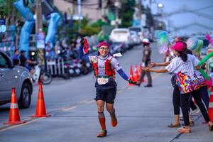 BIB: 5275
                            <button type="button" onclick="openModal(24796125)" class="btn btn-primary btn-sm float-right btn-popup" data-toggle="modal" data-target=".modal-high-quality">
                        <i class="fas fa-shopping-cart"></i> Add to Cart
                    </button>
                                            <button type="button" onclick="isThisMe(24796125, true)" class="btn btn-success btn-sm float-right btn-popup btn-isme hidden" data-toggle="tooltip" data-placement="bottom" title="นี่คือรูปของคุณใช่ไหม คลิกที่นี่เพื่อเอาเข้าอัลบั้ม">
                        <i class="fas fa-plus"></i> Add to album
                    </button>
                    <button type="button" onclick="isThisMe(24796125, false)" class="btn btn-warning btn-sm float-right btn-popup btn-isnotme hidden">
                        <i class="fas fa-ban"></i> Remove from album
                    </button>