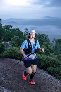 BIB: 230
                            <button type="button" onclick="openModal(24773077)" class="btn btn-primary btn-sm float-right btn-popup" data-toggle="modal" data-target=".modal-high-quality">
                        <i class="fas fa-shopping-cart"></i> Add to Cart
                    </button>
                                            <button type="button" onclick="isThisMe(24773077, true)" class="btn btn-success btn-sm float-right btn-popup btn-isme hidden" data-toggle="tooltip" data-placement="bottom" title="นี่คือรูปของคุณใช่ไหม คลิกที่นี่เพื่อเอาเข้าอัลบั้ม">
                        <i class="fas fa-plus"></i> Add to album
                    </button>
                    <button type="button" onclick="isThisMe(24773077, false)" class="btn btn-warning btn-sm float-right btn-popup btn-isnotme hidden">
                        <i class="fas fa-ban"></i> Remove from album
                    </button>