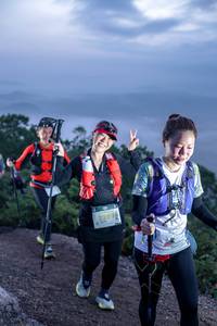 BIB: 2269
                            <button type="button" onclick="openModal(24771382)" class="btn btn-primary btn-sm float-right btn-popup" data-toggle="modal" data-target=".modal-high-quality">
                        <i class="fas fa-shopping-cart"></i> Add to Cart
                    </button>
                                            <button type="button" onclick="isThisMe(24771382, true)" class="btn btn-success btn-sm float-right btn-popup btn-isme hidden" data-toggle="tooltip" data-placement="bottom" title="นี่คือรูปของคุณใช่ไหม คลิกที่นี่เพื่อเอาเข้าอัลบั้ม">
                        <i class="fas fa-plus"></i> Add to album
                    </button>
                    <button type="button" onclick="isThisMe(24771382, false)" class="btn btn-warning btn-sm float-right btn-popup btn-isnotme hidden">
                        <i class="fas fa-ban"></i> Remove from album
                    </button>