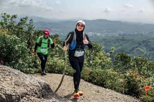 BIB: 7161
                            <button type="button" onclick="openModal(24778957)" class="btn btn-primary btn-sm float-right btn-popup" data-toggle="modal" data-target=".modal-high-quality">
                        <i class="fas fa-shopping-cart"></i> Add to Cart
                    </button>
                                            <button type="button" onclick="isThisMe(24778957, true)" class="btn btn-success btn-sm float-right btn-popup btn-isme hidden" data-toggle="tooltip" data-placement="bottom" title="นี่คือรูปของคุณใช่ไหม คลิกที่นี่เพื่อเอาเข้าอัลบั้ม">
                        <i class="fas fa-plus"></i> Add to album
                    </button>
                    <button type="button" onclick="isThisMe(24778957, false)" class="btn btn-warning btn-sm float-right btn-popup btn-isnotme hidden">
                        <i class="fas fa-ban"></i> Remove from album
                    </button>