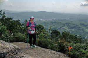 BIB: 7109
                            <button type="button" onclick="openModal(24778808)" class="btn btn-primary btn-sm float-right btn-popup" data-toggle="modal" data-target=".modal-high-quality">
                        <i class="fas fa-shopping-cart"></i> Add to Cart
                    </button>
                                            <button type="button" onclick="isThisMe(24778808, true)" class="btn btn-success btn-sm float-right btn-popup btn-isme hidden" data-toggle="tooltip" data-placement="bottom" title="นี่คือรูปของคุณใช่ไหม คลิกที่นี่เพื่อเอาเข้าอัลบั้ม">
                        <i class="fas fa-plus"></i> Add to album
                    </button>
                    <button type="button" onclick="isThisMe(24778808, false)" class="btn btn-warning btn-sm float-right btn-popup btn-isnotme hidden">
                        <i class="fas fa-ban"></i> Remove from album
                    </button>