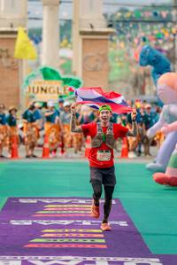 BIB: 5092
                            <button type="button" onclick="openModal(24713476)" class="btn btn-primary btn-sm float-right btn-popup" data-toggle="modal" data-target=".modal-high-quality">
                        <i class="fas fa-shopping-cart"></i> Add to Cart
                    </button>
                                            <button type="button" onclick="isThisMe(24713476, true)" class="btn btn-success btn-sm float-right btn-popup btn-isme hidden" data-toggle="tooltip" data-placement="bottom" title="นี่คือรูปของคุณใช่ไหม คลิกที่นี่เพื่อเอาเข้าอัลบั้ม">
                        <i class="fas fa-plus"></i> Add to album
                    </button>
                    <button type="button" onclick="isThisMe(24713476, false)" class="btn btn-warning btn-sm float-right btn-popup btn-isnotme hidden">
                        <i class="fas fa-ban"></i> Remove from album
                    </button>