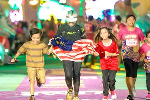 BIB: 18671
                            <button type="button" onclick="openModal(24715044)" class="btn btn-primary btn-sm float-right btn-popup" data-toggle="modal" data-target=".modal-high-quality">
                        <i class="fas fa-shopping-cart"></i> Add to Cart
                    </button>
                                            <button type="button" onclick="isThisMe(24715044, true)" class="btn btn-success btn-sm float-right btn-popup btn-isme hidden" data-toggle="tooltip" data-placement="bottom" title="นี่คือรูปของคุณใช่ไหม คลิกที่นี่เพื่อเอาเข้าอัลบั้ม">
                        <i class="fas fa-plus"></i> Add to album
                    </button>
                    <button type="button" onclick="isThisMe(24715044, false)" class="btn btn-warning btn-sm float-right btn-popup btn-isnotme hidden">
                        <i class="fas fa-ban"></i> Remove from album
                    </button>