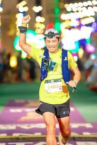 BIB: 5403
                            <button type="button" onclick="openModal(24716552)" class="btn btn-primary btn-sm float-right btn-popup" data-toggle="modal" data-target=".modal-high-quality">
                        <i class="fas fa-shopping-cart"></i> Add to Cart
                    </button>
                                            <button type="button" onclick="isThisMe(24716552, true)" class="btn btn-success btn-sm float-right btn-popup btn-isme hidden" data-toggle="tooltip" data-placement="bottom" title="นี่คือรูปของคุณใช่ไหม คลิกที่นี่เพื่อเอาเข้าอัลบั้ม">
                        <i class="fas fa-plus"></i> Add to album
                    </button>
                    <button type="button" onclick="isThisMe(24716552, false)" class="btn btn-warning btn-sm float-right btn-popup btn-isnotme hidden">
                        <i class="fas fa-ban"></i> Remove from album
                    </button>