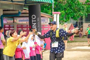 BIB: 
                            <button type="button" onclick="openModal(24712004)" class="btn btn-primary btn-sm float-right btn-popup" data-toggle="modal" data-target=".modal-high-quality">
                        <i class="fas fa-shopping-cart"></i> Add to Cart
                    </button>
                                            <button type="button" onclick="isThisMe(24712004, true)" class="btn btn-success btn-sm float-right btn-popup btn-isme hidden" data-toggle="tooltip" data-placement="bottom" title="นี่คือรูปของคุณใช่ไหม คลิกที่นี่เพื่อเอาเข้าอัลบั้ม">
                        <i class="fas fa-plus"></i> Add to album
                    </button>
                    <button type="button" onclick="isThisMe(24712004, false)" class="btn btn-warning btn-sm float-right btn-popup btn-isnotme hidden">
                        <i class="fas fa-ban"></i> Remove from album
                    </button>