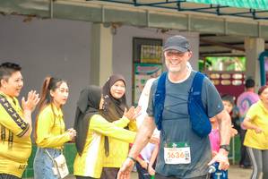 BIB: 5636
                            <button type="button" onclick="openModal(24712001)" class="btn btn-primary btn-sm float-right btn-popup" data-toggle="modal" data-target=".modal-high-quality">
                        <i class="fas fa-shopping-cart"></i> Add to Cart
                    </button>
                                            <button type="button" onclick="isThisMe(24712001, true)" class="btn btn-success btn-sm float-right btn-popup btn-isme hidden" data-toggle="tooltip" data-placement="bottom" title="นี่คือรูปของคุณใช่ไหม คลิกที่นี่เพื่อเอาเข้าอัลบั้ม">
                        <i class="fas fa-plus"></i> Add to album
                    </button>
                    <button type="button" onclick="isThisMe(24712001, false)" class="btn btn-warning btn-sm float-right btn-popup btn-isnotme hidden">
                        <i class="fas fa-ban"></i> Remove from album
                    </button>