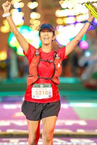 BIB: 5210
                            <button type="button" onclick="openModal(24716356)" class="btn btn-primary btn-sm float-right btn-popup" data-toggle="modal" data-target=".modal-high-quality">
                        <i class="fas fa-shopping-cart"></i> Add to Cart
                    </button>
                                            <button type="button" onclick="isThisMe(24716356, true)" class="btn btn-success btn-sm float-right btn-popup btn-isme hidden" data-toggle="tooltip" data-placement="bottom" title="นี่คือรูปของคุณใช่ไหม คลิกที่นี่เพื่อเอาเข้าอัลบั้ม">
                        <i class="fas fa-plus"></i> Add to album
                    </button>
                    <button type="button" onclick="isThisMe(24716356, false)" class="btn btn-warning btn-sm float-right btn-popup btn-isnotme hidden">
                        <i class="fas fa-ban"></i> Remove from album
                    </button>