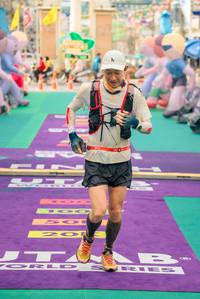 BIB: 30000
                            <button type="button" onclick="openModal(24713889)" class="btn btn-primary btn-sm float-right btn-popup" data-toggle="modal" data-target=".modal-high-quality">
                        <i class="fas fa-shopping-cart"></i> Add to Cart
                    </button>
                                            <button type="button" onclick="isThisMe(24713889, true)" class="btn btn-success btn-sm float-right btn-popup btn-isme hidden" data-toggle="tooltip" data-placement="bottom" title="นี่คือรูปของคุณใช่ไหม คลิกที่นี่เพื่อเอาเข้าอัลบั้ม">
                        <i class="fas fa-plus"></i> Add to album
                    </button>
                    <button type="button" onclick="isThisMe(24713889, false)" class="btn btn-warning btn-sm float-right btn-popup btn-isnotme hidden">
                        <i class="fas fa-ban"></i> Remove from album
                    </button>