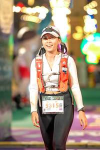 BIB: 5315
                            <button type="button" onclick="openModal(24716318)" class="btn btn-primary btn-sm float-right btn-popup" data-toggle="modal" data-target=".modal-high-quality">
                        <i class="fas fa-shopping-cart"></i> Add to Cart
                    </button>
                                            <button type="button" onclick="isThisMe(24716318, true)" class="btn btn-success btn-sm float-right btn-popup btn-isme hidden" data-toggle="tooltip" data-placement="bottom" title="นี่คือรูปของคุณใช่ไหม คลิกที่นี่เพื่อเอาเข้าอัลบั้ม">
                        <i class="fas fa-plus"></i> Add to album
                    </button>
                    <button type="button" onclick="isThisMe(24716318, false)" class="btn btn-warning btn-sm float-right btn-popup btn-isnotme hidden">
                        <i class="fas fa-ban"></i> Remove from album
                    </button>