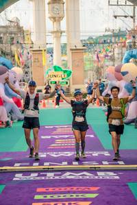 BIB: 100
                            <button type="button" onclick="openModal(24713964)" class="btn btn-primary btn-sm float-right btn-popup" data-toggle="modal" data-target=".modal-high-quality">
                        <i class="fas fa-shopping-cart"></i> Add to Cart
                    </button>
                                            <button type="button" onclick="isThisMe(24713964, true)" class="btn btn-success btn-sm float-right btn-popup btn-isme hidden" data-toggle="tooltip" data-placement="bottom" title="นี่คือรูปของคุณใช่ไหม คลิกที่นี่เพื่อเอาเข้าอัลบั้ม">
                        <i class="fas fa-plus"></i> Add to album
                    </button>
                    <button type="button" onclick="isThisMe(24713964, false)" class="btn btn-warning btn-sm float-right btn-popup btn-isnotme hidden">
                        <i class="fas fa-ban"></i> Remove from album
                    </button>