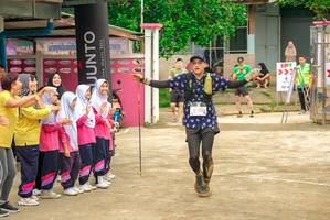 BIB: 581
                            <button type="button" onclick="openModal(24712006)" class="btn btn-primary btn-sm float-right btn-popup" data-toggle="modal" data-target=".modal-high-quality">
                        <i class="fas fa-shopping-cart"></i> Add to Cart
                    </button>
                                            <button type="button" onclick="isThisMe(24712006, true)" class="btn btn-success btn-sm float-right btn-popup btn-isme hidden" data-toggle="tooltip" data-placement="bottom" title="นี่คือรูปของคุณใช่ไหม คลิกที่นี่เพื่อเอาเข้าอัลบั้ม">
                        <i class="fas fa-plus"></i> Add to album
                    </button>
                    <button type="button" onclick="isThisMe(24712006, false)" class="btn btn-warning btn-sm float-right btn-popup btn-isnotme hidden">
                        <i class="fas fa-ban"></i> Remove from album
                    </button>