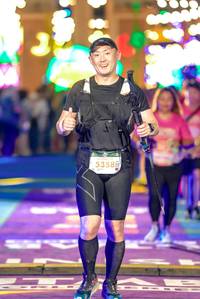 BIB: 5358
                            <button type="button" onclick="openModal(24715072)" class="btn btn-primary btn-sm float-right btn-popup" data-toggle="modal" data-target=".modal-high-quality">
                        <i class="fas fa-shopping-cart"></i> Add to Cart
                    </button>
                                            <button type="button" onclick="isThisMe(24715072, true)" class="btn btn-success btn-sm float-right btn-popup btn-isme hidden" data-toggle="tooltip" data-placement="bottom" title="นี่คือรูปของคุณใช่ไหม คลิกที่นี่เพื่อเอาเข้าอัลบั้ม">
                        <i class="fas fa-plus"></i> Add to album
                    </button>
                    <button type="button" onclick="isThisMe(24715072, false)" class="btn btn-warning btn-sm float-right btn-popup btn-isnotme hidden">
                        <i class="fas fa-ban"></i> Remove from album
                    </button>