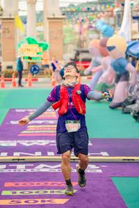 BIB: 5599, 100
                            <button type="button" onclick="openModal(24714177)" class="btn btn-primary btn-sm float-right btn-popup" data-toggle="modal" data-target=".modal-high-quality">
                        <i class="fas fa-shopping-cart"></i> Add to Cart
                    </button>
                                            <button type="button" onclick="isThisMe(24714177, true)" class="btn btn-success btn-sm float-right btn-popup btn-isme hidden" data-toggle="tooltip" data-placement="bottom" title="นี่คือรูปของคุณใช่ไหม คลิกที่นี่เพื่อเอาเข้าอัลบั้ม">
                        <i class="fas fa-plus"></i> Add to album
                    </button>
                    <button type="button" onclick="isThisMe(24714177, false)" class="btn btn-warning btn-sm float-right btn-popup btn-isnotme hidden">
                        <i class="fas fa-ban"></i> Remove from album
                    </button>