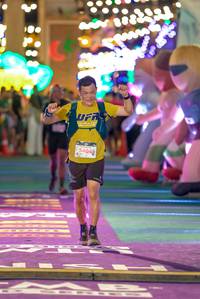 BIB: 5404, 
                            <button type="button" onclick="openModal(24715270)" class="btn btn-primary btn-sm float-right btn-popup" data-toggle="modal" data-target=".modal-high-quality">
                        <i class="fas fa-shopping-cart"></i> Add to Cart
                    </button>
                                            <button type="button" onclick="isThisMe(24715270, true)" class="btn btn-success btn-sm float-right btn-popup btn-isme hidden" data-toggle="tooltip" data-placement="bottom" title="นี่คือรูปของคุณใช่ไหม คลิกที่นี่เพื่อเอาเข้าอัลบั้ม">
                        <i class="fas fa-plus"></i> Add to album
                    </button>
                    <button type="button" onclick="isThisMe(24715270, false)" class="btn btn-warning btn-sm float-right btn-popup btn-isnotme hidden">
                        <i class="fas fa-ban"></i> Remove from album
                    </button>