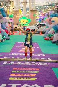 BIB: 100
                            <button type="button" onclick="openModal(24714544)" class="btn btn-primary btn-sm float-right btn-popup" data-toggle="modal" data-target=".modal-high-quality">
                        <i class="fas fa-shopping-cart"></i> Add to Cart
                    </button>
                                            <button type="button" onclick="isThisMe(24714544, true)" class="btn btn-success btn-sm float-right btn-popup btn-isme hidden" data-toggle="tooltip" data-placement="bottom" title="นี่คือรูปของคุณใช่ไหม คลิกที่นี่เพื่อเอาเข้าอัลบั้ม">
                        <i class="fas fa-plus"></i> Add to album
                    </button>
                    <button type="button" onclick="isThisMe(24714544, false)" class="btn btn-warning btn-sm float-right btn-popup btn-isnotme hidden">
                        <i class="fas fa-ban"></i> Remove from album
                    </button>