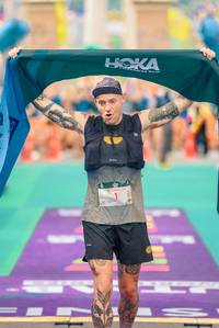 BIB: 140
                            <button type="button" onclick="openModal(24713561)" class="btn btn-primary btn-sm float-right btn-popup" data-toggle="modal" data-target=".modal-high-quality">
                        <i class="fas fa-shopping-cart"></i> Add to Cart
                    </button>
                                            <button type="button" onclick="isThisMe(24713561, true)" class="btn btn-success btn-sm float-right btn-popup btn-isme hidden" data-toggle="tooltip" data-placement="bottom" title="นี่คือรูปของคุณใช่ไหม คลิกที่นี่เพื่อเอาเข้าอัลบั้ม">
                        <i class="fas fa-plus"></i> Add to album
                    </button>
                    <button type="button" onclick="isThisMe(24713561, false)" class="btn btn-warning btn-sm float-right btn-popup btn-isnotme hidden">
                        <i class="fas fa-ban"></i> Remove from album
                    </button>