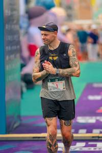 BIB: 140
                            <button type="button" onclick="openModal(24713593)" class="btn btn-primary btn-sm float-right btn-popup" data-toggle="modal" data-target=".modal-high-quality">
                        <i class="fas fa-shopping-cart"></i> Add to Cart
                    </button>
                                            <button type="button" onclick="isThisMe(24713593, true)" class="btn btn-success btn-sm float-right btn-popup btn-isme hidden" data-toggle="tooltip" data-placement="bottom" title="นี่คือรูปของคุณใช่ไหม คลิกที่นี่เพื่อเอาเข้าอัลบั้ม">
                        <i class="fas fa-plus"></i> Add to album
                    </button>
                    <button type="button" onclick="isThisMe(24713593, false)" class="btn btn-warning btn-sm float-right btn-popup btn-isnotme hidden">
                        <i class="fas fa-ban"></i> Remove from album
                    </button>