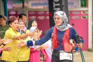 BIB: 
                            <button type="button" onclick="openModal(24712011)" class="btn btn-primary btn-sm float-right btn-popup" data-toggle="modal" data-target=".modal-high-quality">
                        <i class="fas fa-shopping-cart"></i> Add to Cart
                    </button>
                                            <button type="button" onclick="isThisMe(24712011, true)" class="btn btn-success btn-sm float-right btn-popup btn-isme hidden" data-toggle="tooltip" data-placement="bottom" title="นี่คือรูปของคุณใช่ไหม คลิกที่นี่เพื่อเอาเข้าอัลบั้ม">
                        <i class="fas fa-plus"></i> Add to album
                    </button>
                    <button type="button" onclick="isThisMe(24712011, false)" class="btn btn-warning btn-sm float-right btn-popup btn-isnotme hidden">
                        <i class="fas fa-ban"></i> Remove from album
                    </button>