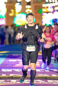 BIB: 5358
                            <button type="button" onclick="openModal(24715071)" class="btn btn-primary btn-sm float-right btn-popup" data-toggle="modal" data-target=".modal-high-quality">
                        <i class="fas fa-shopping-cart"></i> Add to Cart
                    </button>
                                            <button type="button" onclick="isThisMe(24715071, true)" class="btn btn-success btn-sm float-right btn-popup btn-isme hidden" data-toggle="tooltip" data-placement="bottom" title="นี่คือรูปของคุณใช่ไหม คลิกที่นี่เพื่อเอาเข้าอัลบั้ม">
                        <i class="fas fa-plus"></i> Add to album
                    </button>
                    <button type="button" onclick="isThisMe(24715071, false)" class="btn btn-warning btn-sm float-right btn-popup btn-isnotme hidden">
                        <i class="fas fa-ban"></i> Remove from album
                    </button>