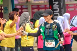 BIB: 5301
                            <button type="button" onclick="openModal(24712020)" class="btn btn-primary btn-sm float-right btn-popup" data-toggle="modal" data-target=".modal-high-quality">
                        <i class="fas fa-shopping-cart"></i> Add to Cart
                    </button>
                                            <button type="button" onclick="isThisMe(24712020, true)" class="btn btn-success btn-sm float-right btn-popup btn-isme hidden" data-toggle="tooltip" data-placement="bottom" title="นี่คือรูปของคุณใช่ไหม คลิกที่นี่เพื่อเอาเข้าอัลบั้ม">
                        <i class="fas fa-plus"></i> Add to album
                    </button>
                    <button type="button" onclick="isThisMe(24712020, false)" class="btn btn-warning btn-sm float-right btn-popup btn-isnotme hidden">
                        <i class="fas fa-ban"></i> Remove from album
                    </button>