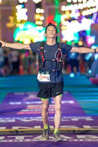 BIB: 5240
                            <button type="button" onclick="openModal(24716107)" class="btn btn-primary btn-sm float-right btn-popup" data-toggle="modal" data-target=".modal-high-quality">
                        <i class="fas fa-shopping-cart"></i> Add to Cart
                    </button>
                                            <button type="button" onclick="isThisMe(24716107, true)" class="btn btn-success btn-sm float-right btn-popup btn-isme hidden" data-toggle="tooltip" data-placement="bottom" title="นี่คือรูปของคุณใช่ไหม คลิกที่นี่เพื่อเอาเข้าอัลบั้ม">
                        <i class="fas fa-plus"></i> Add to album
                    </button>
                    <button type="button" onclick="isThisMe(24716107, false)" class="btn btn-warning btn-sm float-right btn-popup btn-isnotme hidden">
                        <i class="fas fa-ban"></i> Remove from album
                    </button>