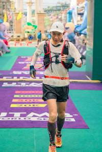 BIB: 90000
                            <button type="button" onclick="openModal(24713891)" class="btn btn-primary btn-sm float-right btn-popup" data-toggle="modal" data-target=".modal-high-quality">
                        <i class="fas fa-shopping-cart"></i> Add to Cart
                    </button>
                                            <button type="button" onclick="isThisMe(24713891, true)" class="btn btn-success btn-sm float-right btn-popup btn-isme hidden" data-toggle="tooltip" data-placement="bottom" title="นี่คือรูปของคุณใช่ไหม คลิกที่นี่เพื่อเอาเข้าอัลบั้ม">
                        <i class="fas fa-plus"></i> Add to album
                    </button>
                    <button type="button" onclick="isThisMe(24713891, false)" class="btn btn-warning btn-sm float-right btn-popup btn-isnotme hidden">
                        <i class="fas fa-ban"></i> Remove from album
                    </button>