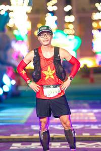 BIB: 6201, 
                            <button type="button" onclick="openModal(24780594)" class="btn btn-primary btn-sm float-right btn-popup" data-toggle="modal" data-target=".modal-high-quality">
                        <i class="fas fa-shopping-cart"></i> Add to Cart
                    </button>
                                            <button type="button" onclick="isThisMe(24780594, true)" class="btn btn-success btn-sm float-right btn-popup btn-isme hidden" data-toggle="tooltip" data-placement="bottom" title="นี่คือรูปของคุณใช่ไหม คลิกที่นี่เพื่อเอาเข้าอัลบั้ม">
                        <i class="fas fa-plus"></i> Add to album
                    </button>
                    <button type="button" onclick="isThisMe(24780594, false)" class="btn btn-warning btn-sm float-right btn-popup btn-isnotme hidden">
                        <i class="fas fa-ban"></i> Remove from album
                    </button>