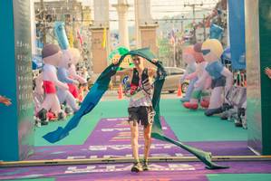 BIB: 2001
                            <button type="button" onclick="openModal(24781086)" class="btn btn-primary btn-sm float-right btn-popup" data-toggle="modal" data-target=".modal-high-quality">
                        <i class="fas fa-shopping-cart"></i> Add to Cart
                    </button>
                                            <button type="button" onclick="isThisMe(24781086, true)" class="btn btn-success btn-sm float-right btn-popup btn-isme hidden" data-toggle="tooltip" data-placement="bottom" title="นี่คือรูปของคุณใช่ไหม คลิกที่นี่เพื่อเอาเข้าอัลบั้ม">
                        <i class="fas fa-plus"></i> Add to album
                    </button>
                    <button type="button" onclick="isThisMe(24781086, false)" class="btn btn-warning btn-sm float-right btn-popup btn-isnotme hidden">
                        <i class="fas fa-ban"></i> Remove from album
                    </button>