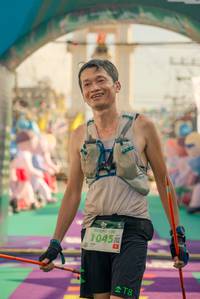 BIB: 100, 1045
                            <button type="button" onclick="openModal(24781346)" class="btn btn-primary btn-sm float-right btn-popup" data-toggle="modal" data-target=".modal-high-quality">
                        <i class="fas fa-shopping-cart"></i> Add to Cart
                    </button>
                                            <button type="button" onclick="isThisMe(24781346, true)" class="btn btn-success btn-sm float-right btn-popup btn-isme hidden" data-toggle="tooltip" data-placement="bottom" title="นี่คือรูปของคุณใช่ไหม คลิกที่นี่เพื่อเอาเข้าอัลบั้ม">
                        <i class="fas fa-plus"></i> Add to album
                    </button>
                    <button type="button" onclick="isThisMe(24781346, false)" class="btn btn-warning btn-sm float-right btn-popup btn-isnotme hidden">
                        <i class="fas fa-ban"></i> Remove from album
                    </button>