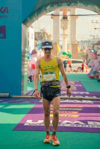 BIB: 2002
                            <button type="button" onclick="openModal(24781222)" class="btn btn-primary btn-sm float-right btn-popup" data-toggle="modal" data-target=".modal-high-quality">
                        <i class="fas fa-shopping-cart"></i> Add to Cart
                    </button>
                                            <button type="button" onclick="isThisMe(24781222, true)" class="btn btn-success btn-sm float-right btn-popup btn-isme hidden" data-toggle="tooltip" data-placement="bottom" title="นี่คือรูปของคุณใช่ไหม คลิกที่นี่เพื่อเอาเข้าอัลบั้ม">
                        <i class="fas fa-plus"></i> Add to album
                    </button>
                    <button type="button" onclick="isThisMe(24781222, false)" class="btn btn-warning btn-sm float-right btn-popup btn-isnotme hidden">
                        <i class="fas fa-ban"></i> Remove from album
                    </button>