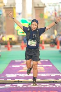 BIB: 1096
                            <button type="button" onclick="openModal(24780812)" class="btn btn-primary btn-sm float-right btn-popup" data-toggle="modal" data-target=".modal-high-quality">
                        <i class="fas fa-shopping-cart"></i> Add to Cart
                    </button>
                                            <button type="button" onclick="isThisMe(24780812, true)" class="btn btn-success btn-sm float-right btn-popup btn-isme hidden" data-toggle="tooltip" data-placement="bottom" title="นี่คือรูปของคุณใช่ไหม คลิกที่นี่เพื่อเอาเข้าอัลบั้ม">
                        <i class="fas fa-plus"></i> Add to album
                    </button>
                    <button type="button" onclick="isThisMe(24780812, false)" class="btn btn-warning btn-sm float-right btn-popup btn-isnotme hidden">
                        <i class="fas fa-ban"></i> Remove from album
                    </button>