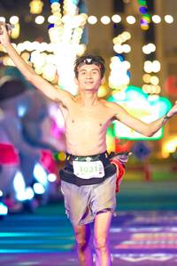 BIB: 888, 1031
                            <button type="button" onclick="openModal(24780362)" class="btn btn-primary btn-sm float-right btn-popup" data-toggle="modal" data-target=".modal-high-quality">
                        <i class="fas fa-shopping-cart"></i> Add to Cart
                    </button>
                                            <button type="button" onclick="isThisMe(24780362, true)" class="btn btn-success btn-sm float-right btn-popup btn-isme hidden" data-toggle="tooltip" data-placement="bottom" title="นี่คือรูปของคุณใช่ไหม คลิกที่นี่เพื่อเอาเข้าอัลบั้ม">
                        <i class="fas fa-plus"></i> Add to album
                    </button>
                    <button type="button" onclick="isThisMe(24780362, false)" class="btn btn-warning btn-sm float-right btn-popup btn-isnotme hidden">
                        <i class="fas fa-ban"></i> Remove from album
                    </button>