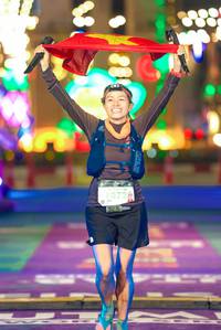 BIB: 1073
                            <button type="button" onclick="openModal(24786170)" class="btn btn-primary btn-sm float-right btn-popup" data-toggle="modal" data-target=".modal-high-quality">
                        <i class="fas fa-shopping-cart"></i> Add to Cart
                    </button>
                                            <button type="button" onclick="isThisMe(24786170, true)" class="btn btn-success btn-sm float-right btn-popup btn-isme hidden" data-toggle="tooltip" data-placement="bottom" title="นี่คือรูปของคุณใช่ไหม คลิกที่นี่เพื่อเอาเข้าอัลบั้ม">
                        <i class="fas fa-plus"></i> Add to album
                    </button>
                    <button type="button" onclick="isThisMe(24786170, false)" class="btn btn-warning btn-sm float-right btn-popup btn-isnotme hidden">
                        <i class="fas fa-ban"></i> Remove from album
                    </button>