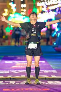 BIB: 10225
                            <button type="button" onclick="openModal(24780616)" class="btn btn-primary btn-sm float-right btn-popup" data-toggle="modal" data-target=".modal-high-quality">
                        <i class="fas fa-shopping-cart"></i> Add to Cart
                    </button>
                                            <button type="button" onclick="isThisMe(24780616, true)" class="btn btn-success btn-sm float-right btn-popup btn-isme hidden" data-toggle="tooltip" data-placement="bottom" title="นี่คือรูปของคุณใช่ไหม คลิกที่นี่เพื่อเอาเข้าอัลบั้ม">
                        <i class="fas fa-plus"></i> Add to album
                    </button>
                    <button type="button" onclick="isThisMe(24780616, false)" class="btn btn-warning btn-sm float-right btn-popup btn-isnotme hidden">
                        <i class="fas fa-ban"></i> Remove from album
                    </button>