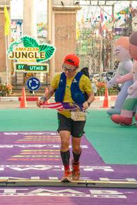 BIB: 1050
                            <button type="button" onclick="openModal(24780914)" class="btn btn-primary btn-sm float-right btn-popup" data-toggle="modal" data-target=".modal-high-quality">
                        <i class="fas fa-shopping-cart"></i> Add to Cart
                    </button>
                                            <button type="button" onclick="isThisMe(24780914, true)" class="btn btn-success btn-sm float-right btn-popup btn-isme hidden" data-toggle="tooltip" data-placement="bottom" title="นี่คือรูปของคุณใช่ไหม คลิกที่นี่เพื่อเอาเข้าอัลบั้ม">
                        <i class="fas fa-plus"></i> Add to album
                    </button>
                    <button type="button" onclick="isThisMe(24780914, false)" class="btn btn-warning btn-sm float-right btn-popup btn-isnotme hidden">
                        <i class="fas fa-ban"></i> Remove from album
                    </button>