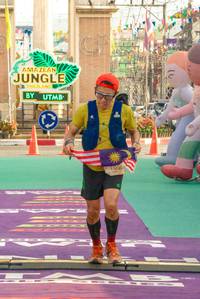 BIB: 105
                            <button type="button" onclick="openModal(24780915)" class="btn btn-primary btn-sm float-right btn-popup" data-toggle="modal" data-target=".modal-high-quality">
                        <i class="fas fa-shopping-cart"></i> Add to Cart
                    </button>
                                            <button type="button" onclick="isThisMe(24780915, true)" class="btn btn-success btn-sm float-right btn-popup btn-isme hidden" data-toggle="tooltip" data-placement="bottom" title="นี่คือรูปของคุณใช่ไหม คลิกที่นี่เพื่อเอาเข้าอัลบั้ม">
                        <i class="fas fa-plus"></i> Add to album
                    </button>
                    <button type="button" onclick="isThisMe(24780915, false)" class="btn btn-warning btn-sm float-right btn-popup btn-isnotme hidden">
                        <i class="fas fa-ban"></i> Remove from album
                    </button>