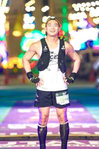 BIB: 1046
                            <button type="button" onclick="openModal(24780551)" class="btn btn-primary btn-sm float-right btn-popup" data-toggle="modal" data-target=".modal-high-quality">
                        <i class="fas fa-shopping-cart"></i> Add to Cart
                    </button>
                                            <button type="button" onclick="isThisMe(24780551, true)" class="btn btn-success btn-sm float-right btn-popup btn-isme hidden" data-toggle="tooltip" data-placement="bottom" title="นี่คือรูปของคุณใช่ไหม คลิกที่นี่เพื่อเอาเข้าอัลบั้ม">
                        <i class="fas fa-plus"></i> Add to album
                    </button>
                    <button type="button" onclick="isThisMe(24780551, false)" class="btn btn-warning btn-sm float-right btn-popup btn-isnotme hidden">
                        <i class="fas fa-ban"></i> Remove from album
                    </button>