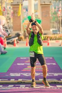 BIB: 990
                            <button type="button" onclick="openModal(24781128)" class="btn btn-primary btn-sm float-right btn-popup" data-toggle="modal" data-target=".modal-high-quality">
                        <i class="fas fa-shopping-cart"></i> Add to Cart
                    </button>
                                            <button type="button" onclick="isThisMe(24781128, true)" class="btn btn-success btn-sm float-right btn-popup btn-isme hidden" data-toggle="tooltip" data-placement="bottom" title="นี่คือรูปของคุณใช่ไหม คลิกที่นี่เพื่อเอาเข้าอัลบั้ม">
                        <i class="fas fa-plus"></i> Add to album
                    </button>
                    <button type="button" onclick="isThisMe(24781128, false)" class="btn btn-warning btn-sm float-right btn-popup btn-isnotme hidden">
                        <i class="fas fa-ban"></i> Remove from album
                    </button>