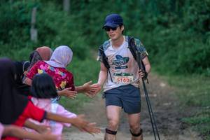 BIB: 5160
                            <button type="button" onclick="openModal(24876261)" class="btn btn-primary btn-sm float-right btn-popup" data-toggle="modal" data-target=".modal-high-quality">
                        <i class="fas fa-shopping-cart"></i> Add to Cart
                    </button>
                                            <button type="button" onclick="isThisMe(24876261, true)" class="btn btn-success btn-sm float-right btn-popup btn-isme hidden" data-toggle="tooltip" data-placement="bottom" title="นี่คือรูปของคุณใช่ไหม คลิกที่นี่เพื่อเอาเข้าอัลบั้ม">
                        <i class="fas fa-plus"></i> Add to album
                    </button>
                    <button type="button" onclick="isThisMe(24876261, false)" class="btn btn-warning btn-sm float-right btn-popup btn-isnotme hidden">
                        <i class="fas fa-ban"></i> Remove from album
                    </button>