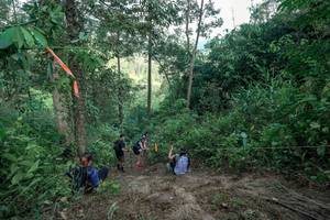 BIB: 
                            <button type="button" onclick="openModal(24856830)" class="btn btn-primary btn-sm float-right btn-popup" data-toggle="modal" data-target=".modal-high-quality">
                        <i class="fas fa-shopping-cart"></i> Add to Cart
                    </button>
                                            <button type="button" onclick="isThisMe(24856830, true)" class="btn btn-success btn-sm float-right btn-popup btn-isme hidden" data-toggle="tooltip" data-placement="bottom" title="นี่คือรูปของคุณใช่ไหม คลิกที่นี่เพื่อเอาเข้าอัลบั้ม">
                        <i class="fas fa-plus"></i> Add to album
                    </button>
                    <button type="button" onclick="isThisMe(24856830, false)" class="btn btn-warning btn-sm float-right btn-popup btn-isnotme hidden">
                        <i class="fas fa-ban"></i> Remove from album
                    </button>