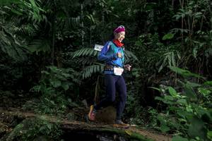 BIB: 5213
                            <button type="button" onclick="openModal(24761499)" class="btn btn-primary btn-sm float-right btn-popup" data-toggle="modal" data-target=".modal-high-quality">
                        <i class="fas fa-shopping-cart"></i> Add to Cart
                    </button>
                                            <button type="button" onclick="isThisMe(24761499, true)" class="btn btn-success btn-sm float-right btn-popup btn-isme hidden" data-toggle="tooltip" data-placement="bottom" title="นี่คือรูปของคุณใช่ไหม คลิกที่นี่เพื่อเอาเข้าอัลบั้ม">
                        <i class="fas fa-plus"></i> Add to album
                    </button>
                    <button type="button" onclick="isThisMe(24761499, false)" class="btn btn-warning btn-sm float-right btn-popup btn-isnotme hidden">
                        <i class="fas fa-ban"></i> Remove from album
                    </button>