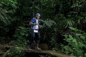 BIB: 5275
                            <button type="button" onclick="openModal(24759936)" class="btn btn-primary btn-sm float-right btn-popup" data-toggle="modal" data-target=".modal-high-quality">
                        <i class="fas fa-shopping-cart"></i> Add to Cart
                    </button>
                                            <button type="button" onclick="isThisMe(24759936, true)" class="btn btn-success btn-sm float-right btn-popup btn-isme hidden" data-toggle="tooltip" data-placement="bottom" title="นี่คือรูปของคุณใช่ไหม คลิกที่นี่เพื่อเอาเข้าอัลบั้ม">
                        <i class="fas fa-plus"></i> Add to album
                    </button>
                    <button type="button" onclick="isThisMe(24759936, false)" class="btn btn-warning btn-sm float-right btn-popup btn-isnotme hidden">
                        <i class="fas fa-ban"></i> Remove from album
                    </button>