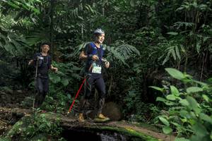 BIB: 
                            <button type="button" onclick="openModal(24747813)" class="btn btn-primary btn-sm float-right btn-popup" data-toggle="modal" data-target=".modal-high-quality">
                        <i class="fas fa-shopping-cart"></i> Add to Cart
                    </button>
                                            <button type="button" onclick="isThisMe(24747813, true)" class="btn btn-success btn-sm float-right btn-popup btn-isme hidden" data-toggle="tooltip" data-placement="bottom" title="นี่คือรูปของคุณใช่ไหม คลิกที่นี่เพื่อเอาเข้าอัลบั้ม">
                        <i class="fas fa-plus"></i> Add to album
                    </button>
                    <button type="button" onclick="isThisMe(24747813, false)" class="btn btn-warning btn-sm float-right btn-popup btn-isnotme hidden">
                        <i class="fas fa-ban"></i> Remove from album
                    </button>