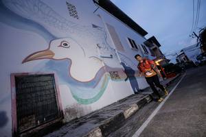 BIB: 
                            <button type="button" onclick="openModal(24837643)" class="btn btn-primary btn-sm float-right btn-popup" data-toggle="modal" data-target=".modal-high-quality">
                        <i class="fas fa-shopping-cart"></i> Add to Cart
                    </button>
                                            <button type="button" onclick="isThisMe(24837643, true)" class="btn btn-success btn-sm float-right btn-popup btn-isme hidden" data-toggle="tooltip" data-placement="bottom" title="นี่คือรูปของคุณใช่ไหม คลิกที่นี่เพื่อเอาเข้าอัลบั้ม">
                        <i class="fas fa-plus"></i> Add to album
                    </button>
                    <button type="button" onclick="isThisMe(24837643, false)" class="btn btn-warning btn-sm float-right btn-popup btn-isnotme hidden">
                        <i class="fas fa-ban"></i> Remove from album
                    </button>