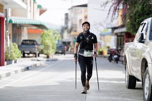 BIB: 042
                            <button type="button" onclick="openModal(24859163)" class="btn btn-primary btn-sm float-right btn-popup" data-toggle="modal" data-target=".modal-high-quality">
                        <i class="fas fa-shopping-cart"></i> Add to Cart
                    </button>
                                            <button type="button" onclick="isThisMe(24859163, true)" class="btn btn-success btn-sm float-right btn-popup btn-isme hidden" data-toggle="tooltip" data-placement="bottom" title="นี่คือรูปของคุณใช่ไหม คลิกที่นี่เพื่อเอาเข้าอัลบั้ม">
                        <i class="fas fa-plus"></i> Add to album
                    </button>
                    <button type="button" onclick="isThisMe(24859163, false)" class="btn btn-warning btn-sm float-right btn-popup btn-isnotme hidden">
                        <i class="fas fa-ban"></i> Remove from album
                    </button>