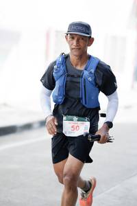 BIB: 140
                            <button type="button" onclick="openModal(24859198)" class="btn btn-primary btn-sm float-right btn-popup" data-toggle="modal" data-target=".modal-high-quality">
                        <i class="fas fa-shopping-cart"></i> Add to Cart
                    </button>
                                            <button type="button" onclick="isThisMe(24859198, true)" class="btn btn-success btn-sm float-right btn-popup btn-isme hidden" data-toggle="tooltip" data-placement="bottom" title="นี่คือรูปของคุณใช่ไหม คลิกที่นี่เพื่อเอาเข้าอัลบั้ม">
                        <i class="fas fa-plus"></i> Add to album
                    </button>
                    <button type="button" onclick="isThisMe(24859198, false)" class="btn btn-warning btn-sm float-right btn-popup btn-isnotme hidden">
                        <i class="fas fa-ban"></i> Remove from album
                    </button>